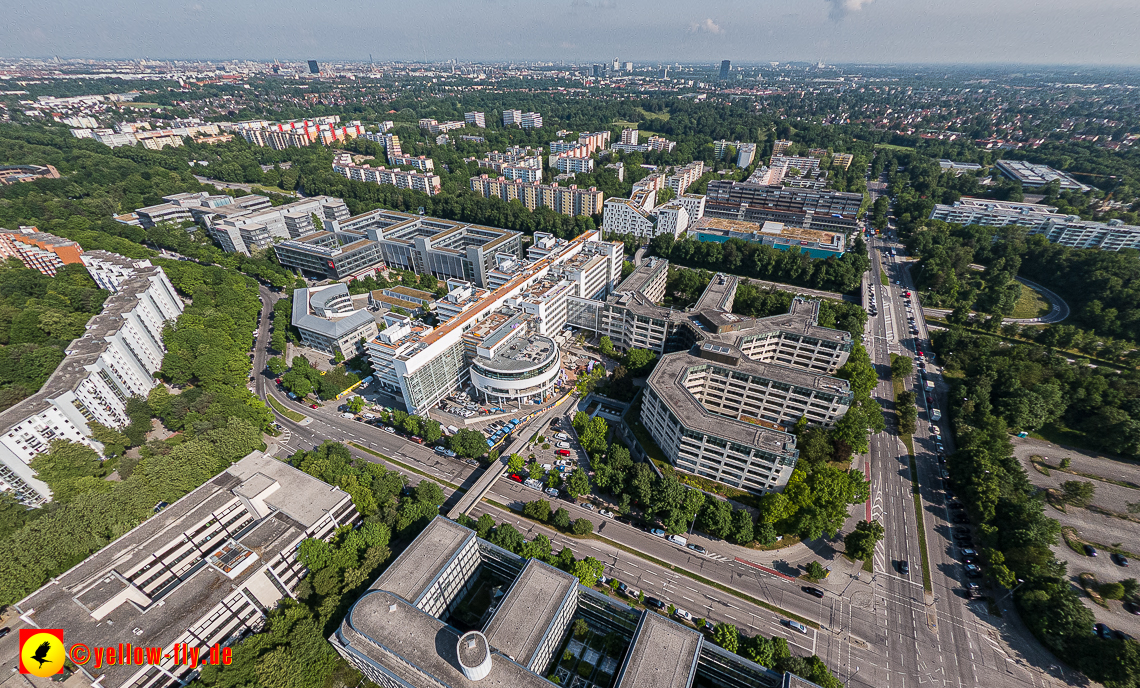 07.06.2023 - Neuperlachs neue Mitte mit PEP, Perlach Plaza, Share, Allianzversicherung und Wohnring